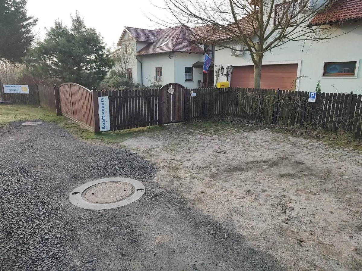 Apartamenty Zielona Gora المظهر الخارجي الصورة
